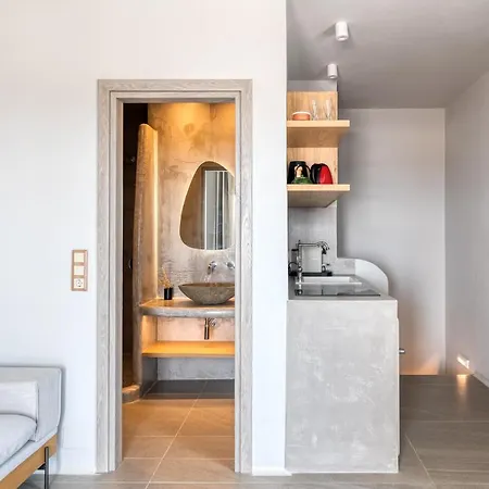 Отель Mirabelle Luxury 4*