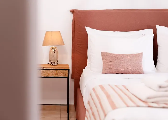 Mirabelle Luxury Plaka (Naxos)